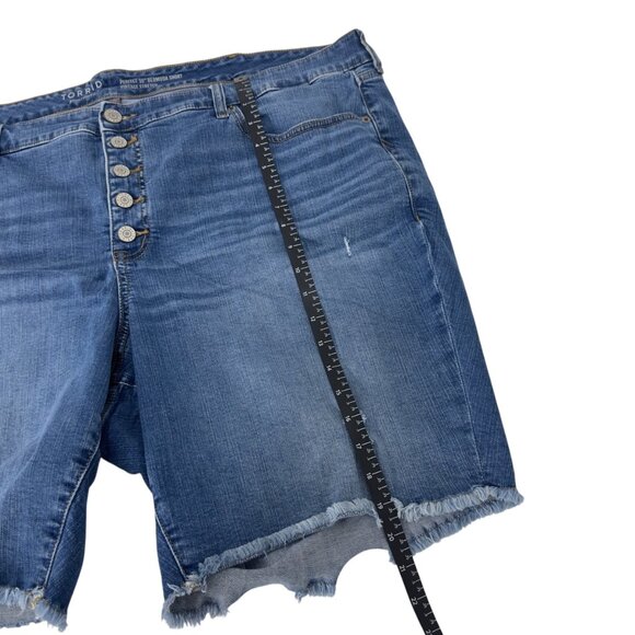 Torrid Womens Plus 26 Bermuda Denim Shorts Distressed Button-Fly Vintage Stretch - Picture 8 of 15